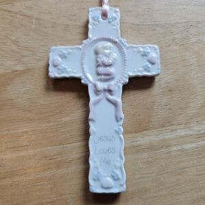 EUC Cross Ceramic "Jesus Loves Me"